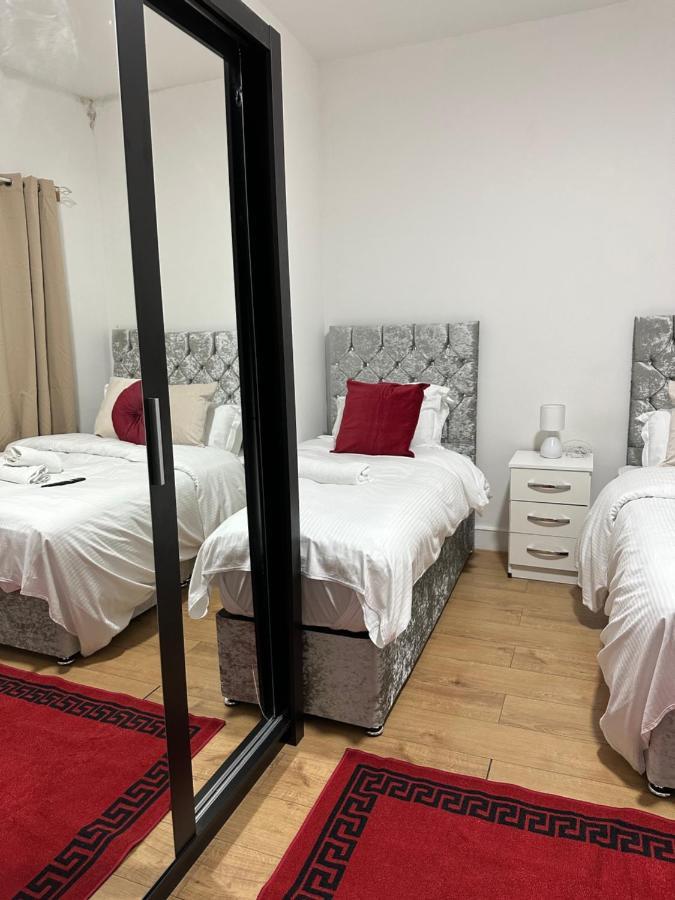City Lodge Shadwell ロンドン エクステリア 写真
