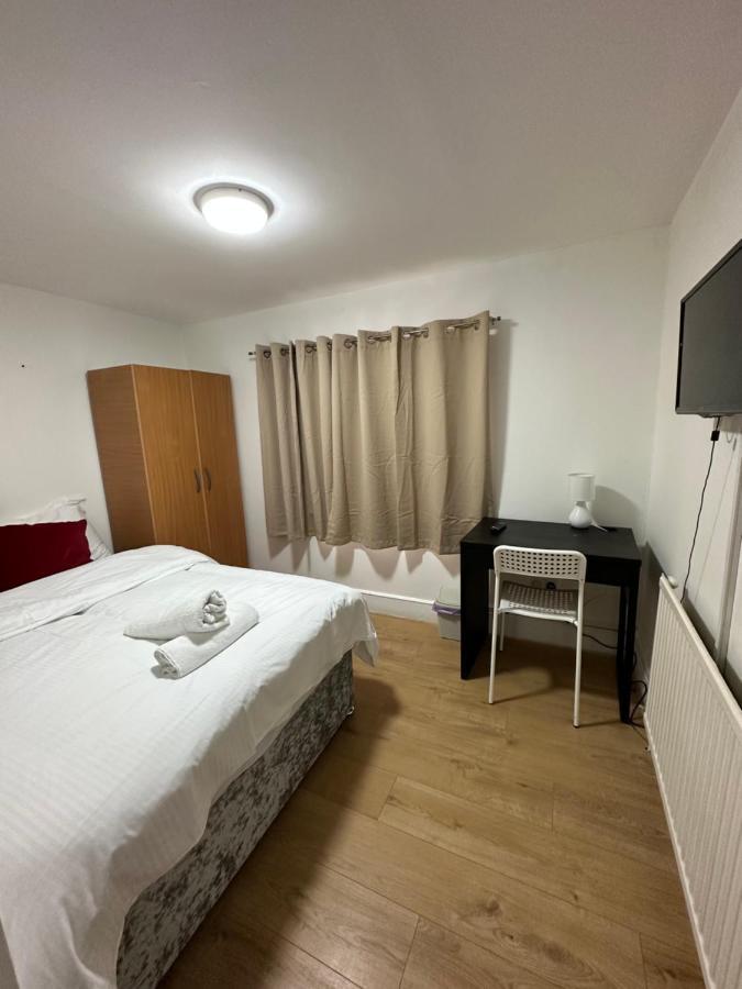 City Lodge Shadwell ロンドン エクステリア 写真